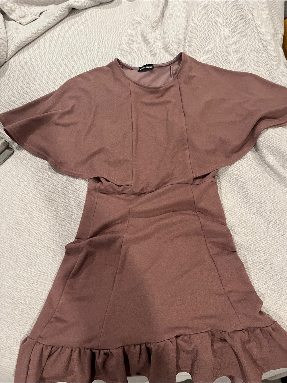 PrettyLittleThing Mauve Cape-Sleeve Ruffle-Hem Mini Dress